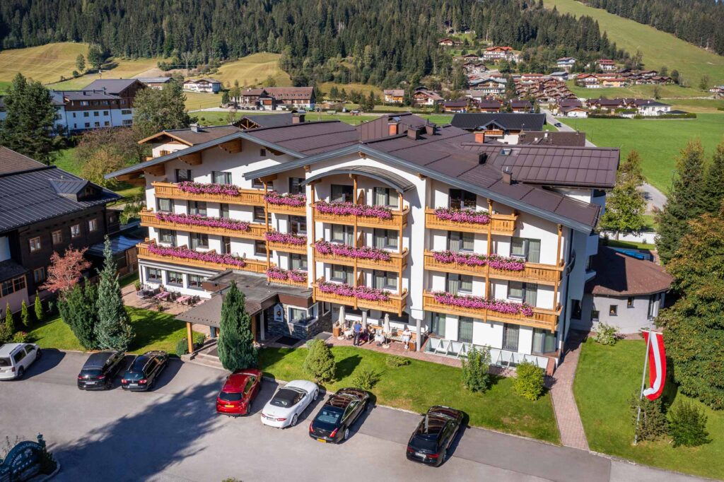 Aussenaufnahme vom Pongauerhof Hotel in Flachau